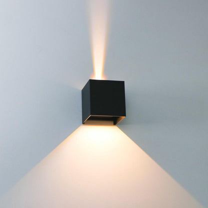 Comnox - Proventa Kubus - Dimbare LED wandlamp voor binnen en buiten - Zwart Metaal