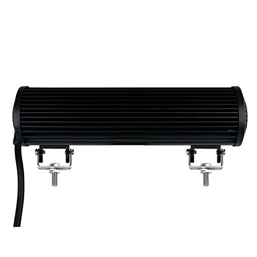 Zwart LED-verlichtingsbalk met 24 lichtbronnen, inclusief zichtbare montagebeugels en kabel. Geschikt voor gebruik op terreinvoertuigen en off-road toepassingen.