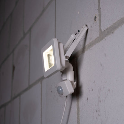 LED's Light Breedstraler 1100 - Met licht- en bewegingssensor - Binnen & Buiten - 10W - Wit
