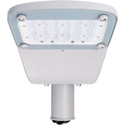 Een zilverkleurige LED straatverlichting met een rechthoekig lichtpaneel en zichtbare schroefverbindingen. Geschikt voor buitenverlichting en straatverlichting, met een modern, functioneel ontwerp.