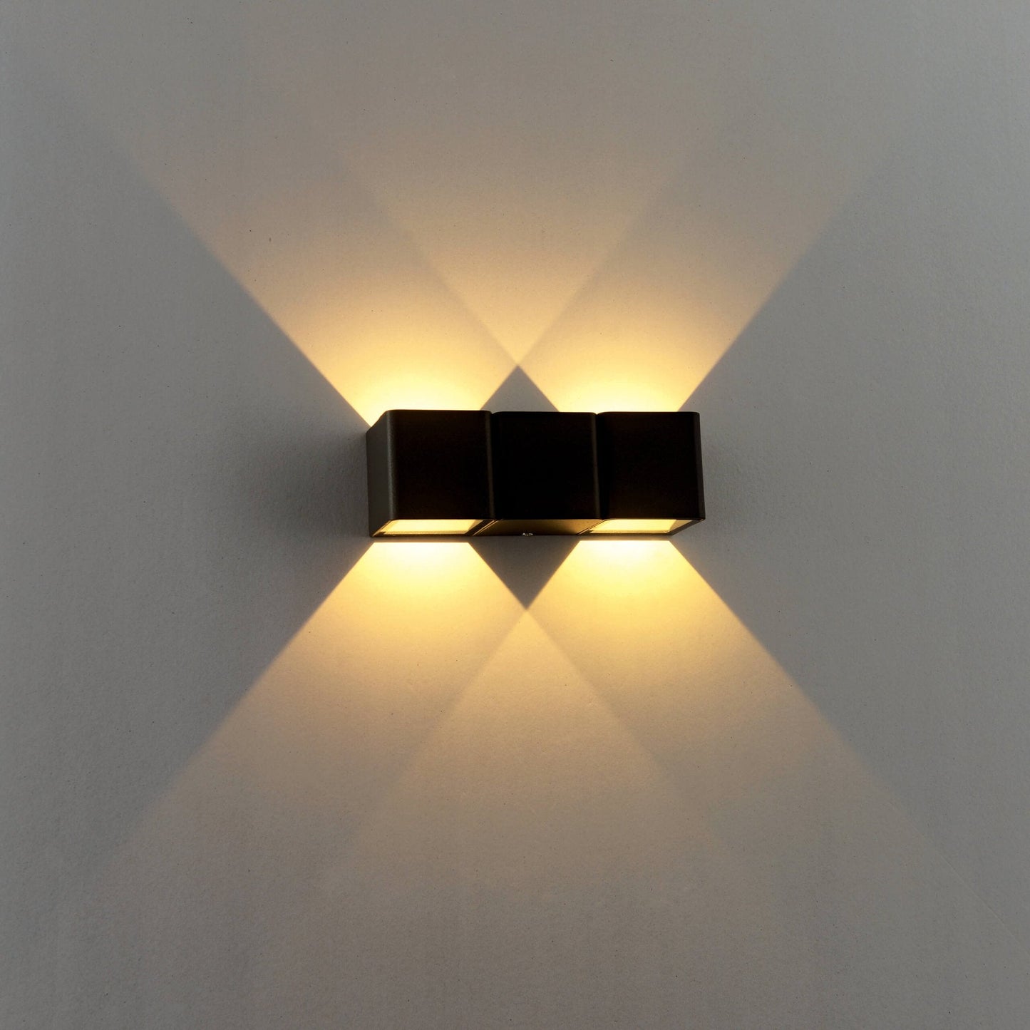Comnox - LED's Light Aversa - Buitenwandlamp in Antraciet - Duurzaam Aluminium - Warm Wit Licht - IP54 Waterdicht - 4 LED's