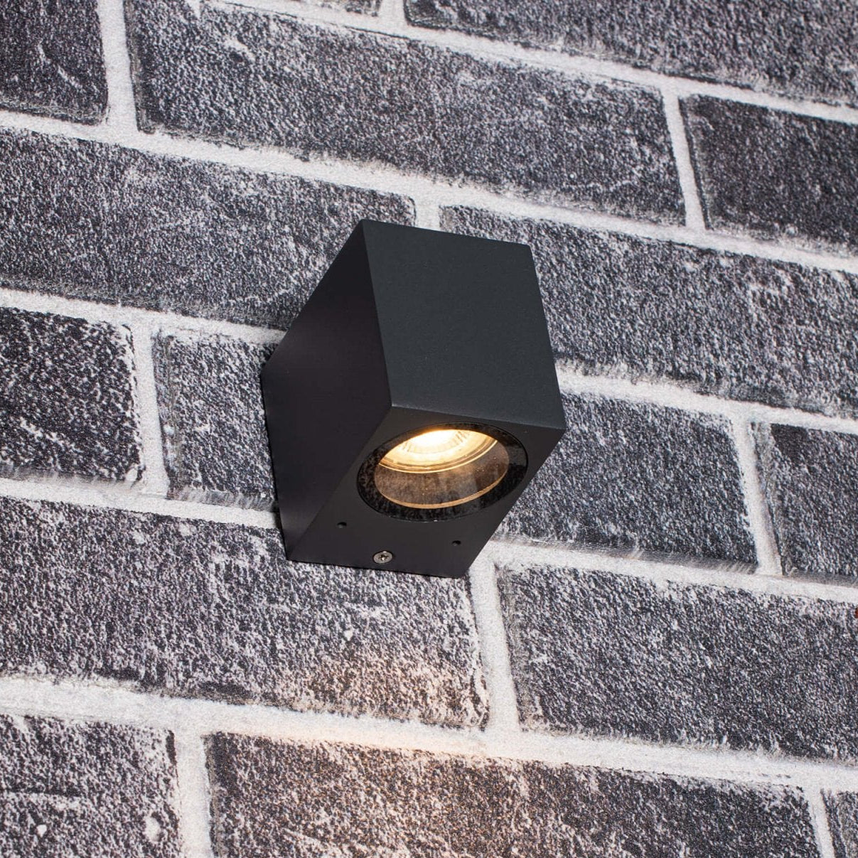 Comnox - NØRD Down - LED Wandlamp Buiten - Weerbestendig & Duurzaam - GU10 Fitting - IP44 - Antraciet