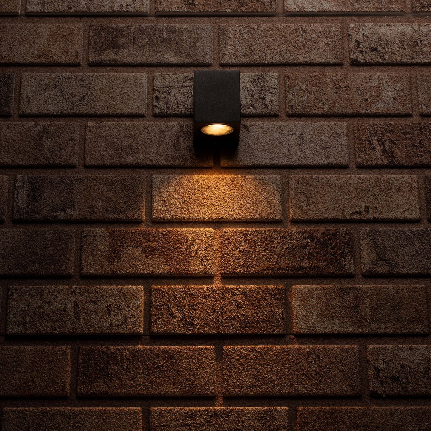 NØRD Down - LED's Light LED Wandlamp Buiten met GU10 fitting - Vierkant - IP44 - Zwart - Model Rome