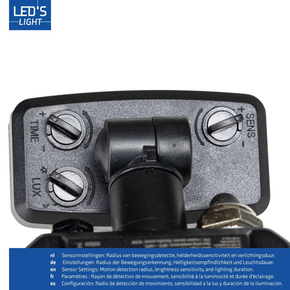 Zwarte LED buitenverlichting met bewegingssensor, voor tuin of terras. Geïntegreerde sensor detecteert beweging en activeert automatisch de verlichting.