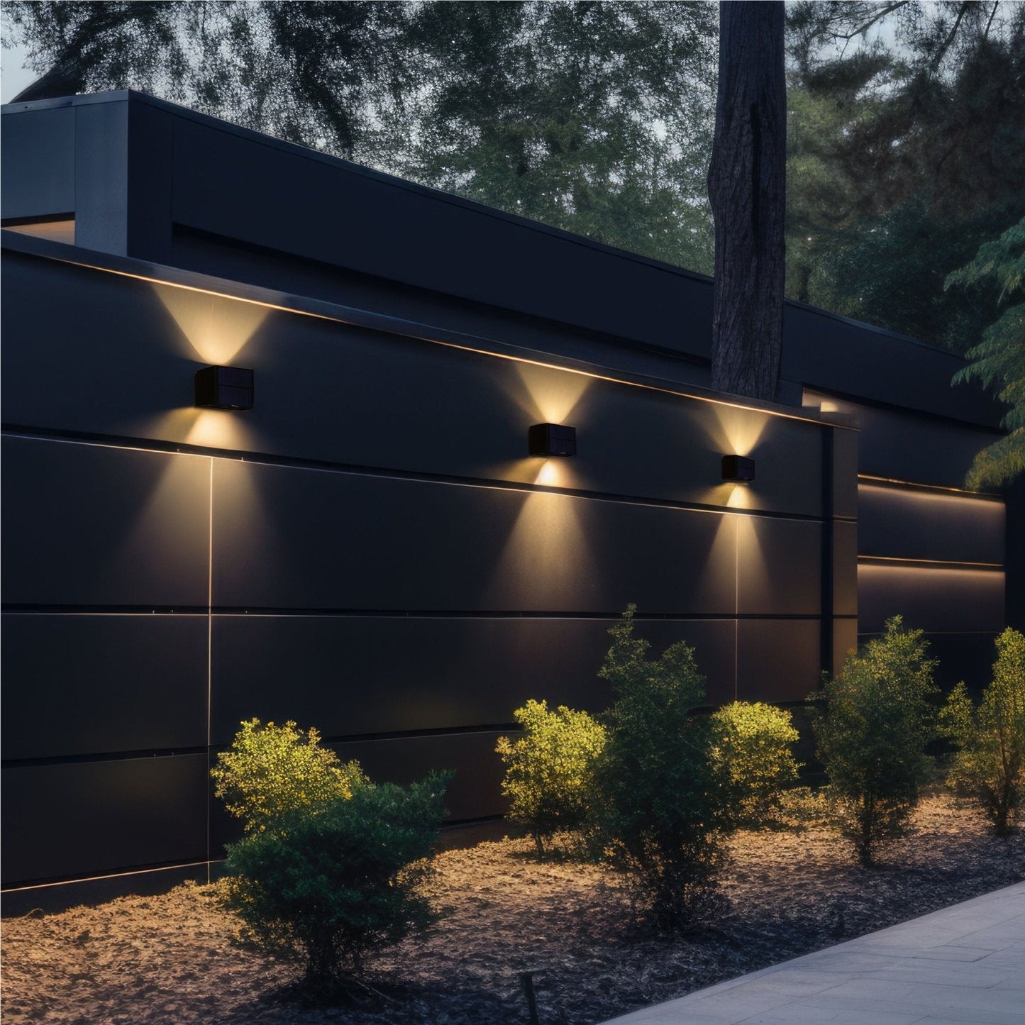 LED's Light draadloze Solar Buitenlamp met sensor - Schijnt beneden en boven - Wandlamp zonne-energie - Zwart