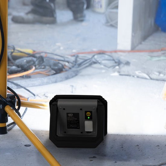 LED's Work Oplaadbare LED werklamp met accu 700 - Draadloos en draagbaar - 10W