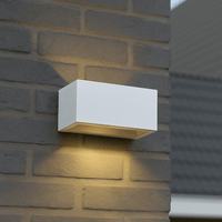 Comnox - Lumo Recta Wit - Strakke wandarmatuur voor buiten - IP65 waterdicht
