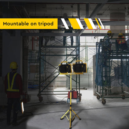 LED's Light 18V Hybride LED Bouwlamp 5500lm - Incl Adapters - Bedraad en draadloos te gebruiken – IP54 – Rough Service Tested – 47W