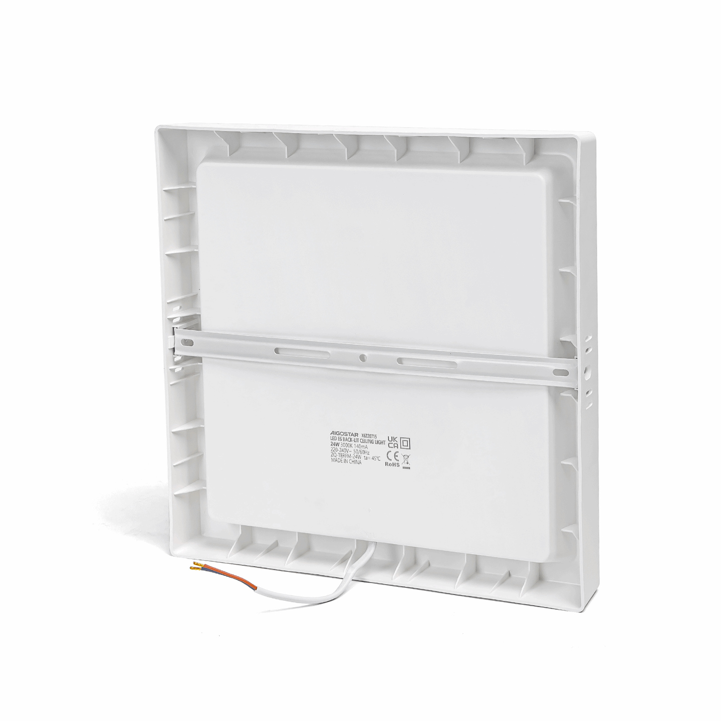 Een witte, vierkante LED-plafondlamp met glad oppervlak en zichtbare ventilatiegaten aan de zijkant, geschikt voor moderne interieurs en energiezuinige verlichting in woon- en kantoorruimtes.