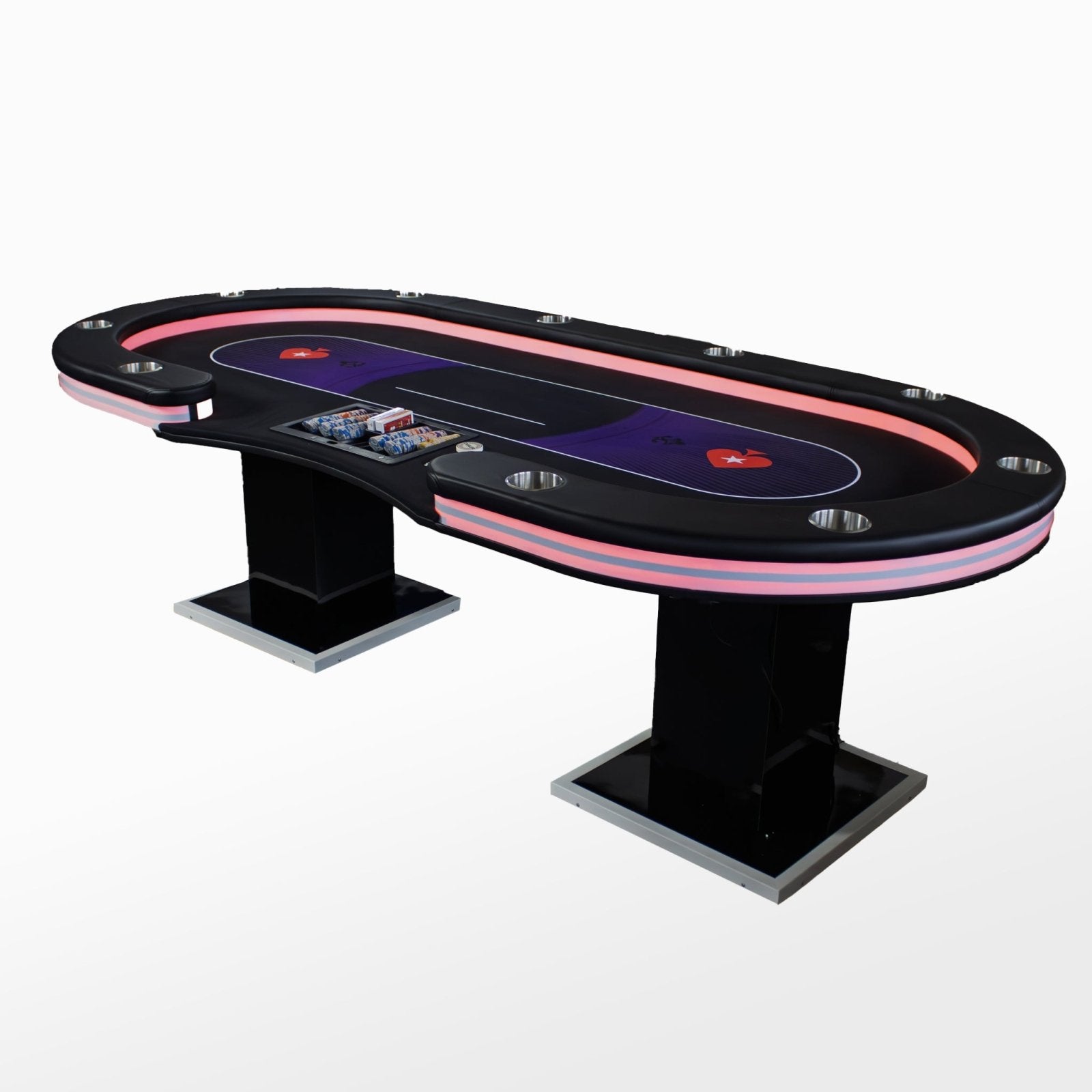 Een moderne, zwart glanzende poker-tafel met roze LED-verlichting en een paarse speelvlak met harten. Voorzien van chipbakken en drinkbekers, geschikt voor professioneel of thuis gebruik.