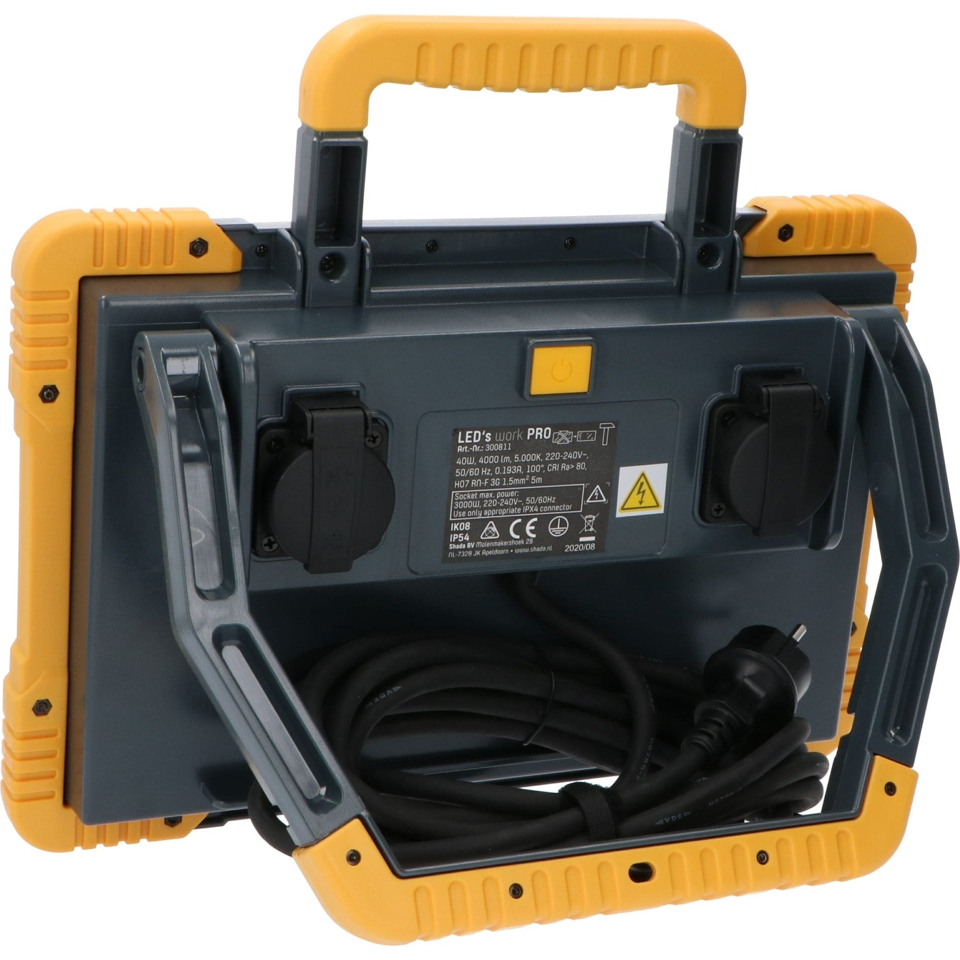 LED’s work PRO professionele werklicht met robuust geel-zwart frame, witte verlichtingsvlak en opgerolde kabel, geschikt voor bouw- en reparatiewerkzaamheden.