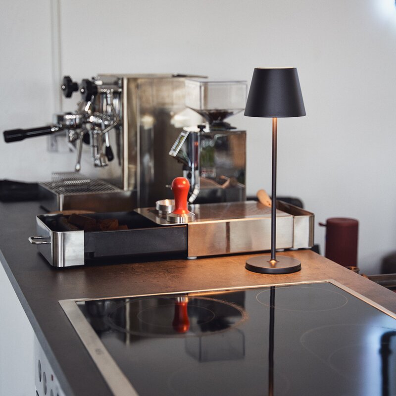 Premium LED Tafellamp met oplaadstation - Oplaadbaar & Draadloos - Voor binnen en buiten - Grijs