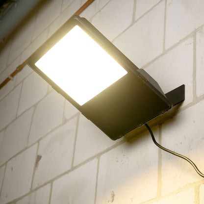 Premium LED Floodlight 150W - Levensduur van 30 jaar - IP66 Waterdicht - 24000 lm