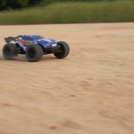 JIUSI MT14R RC Racewagen - Hoge snelheid, Off‑road vermogen - 80 km/u - 3S 35C 2200mAh batterij - RC car, racing, remote - productvideo