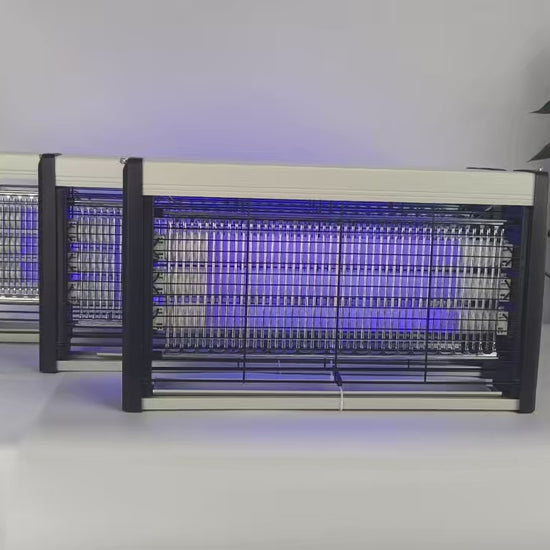 LED Elektrische Muggen Killer Lamp - Directe muggenbestrijding - Veilig & effectief - 60W - 65cm - Comnox - productvideo