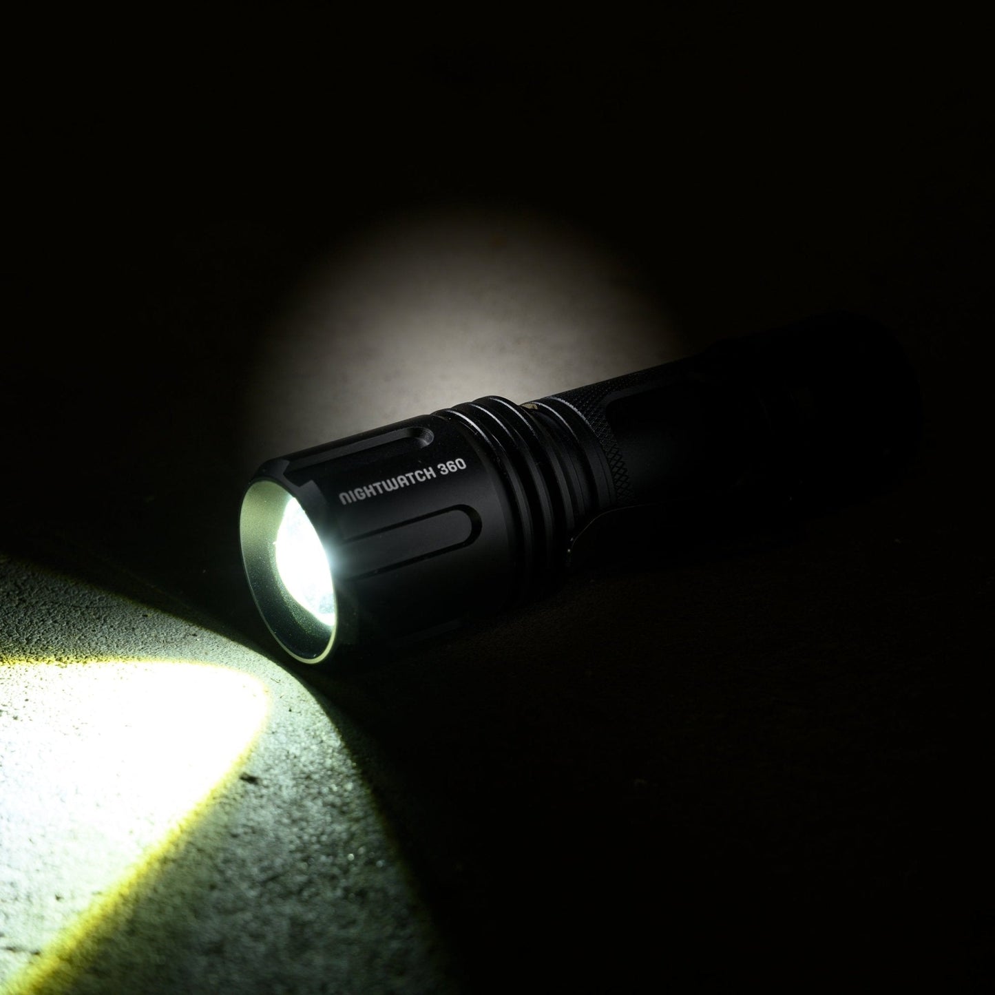 LED's Work Professional LED Zaklamp met Zoomfunctie 360 - Waterdicht - Dimbaar