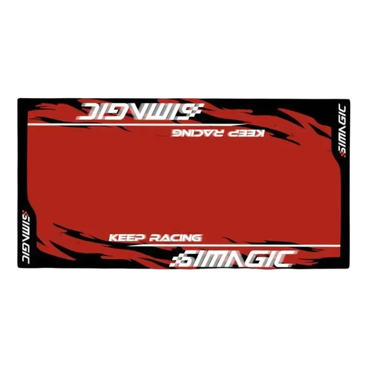 Rode SIMAGIC racesticker met witte 'KEEP RACING'-tekst en dynamische zwarte grafische randen, speciaal ontworpen voor auto's en motorsport-uitrusting. Perfect voor voertuigen en racekamers met een sportieve uitstraling.