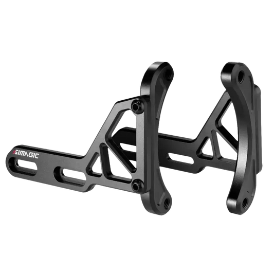 Zwart aluminium montageframe van Simagic, met precisiegesneden gaten en schroefopeningen voor robuuste bevestiging. Geschikt voor modellen en RC-voertuigen, met focus op stabiliteit en lichtgewicht.