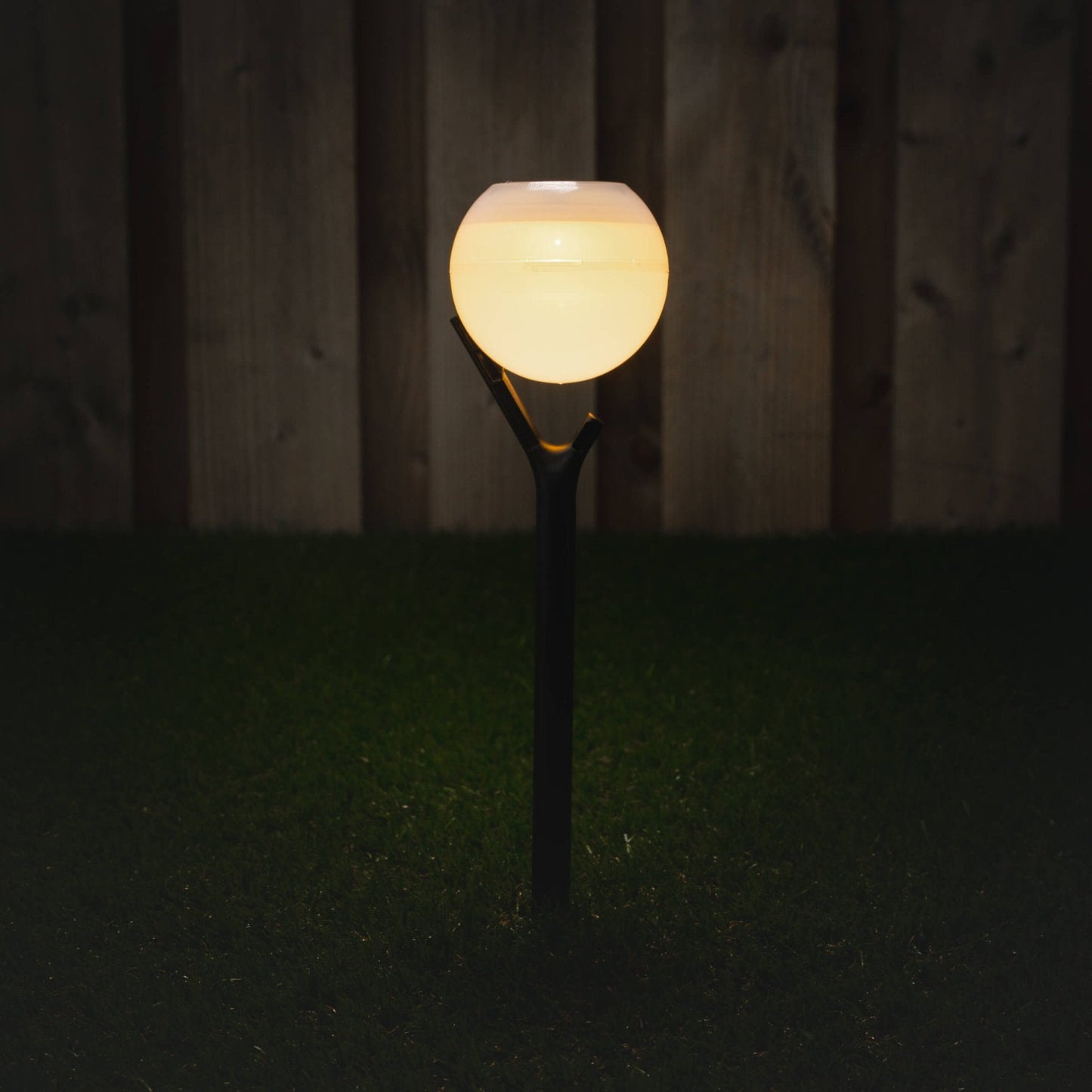 Solar LED Tuinlamp met sensor - Nice - Draadloos - Warm wit - Auto aan/uit - 40 cm