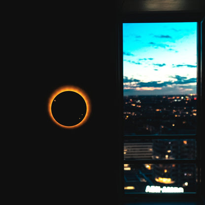 LED's Light Solar Wandklok voor Buiten - Draadloos op zonne-energie - Automatisch aan/uit - 22 cm