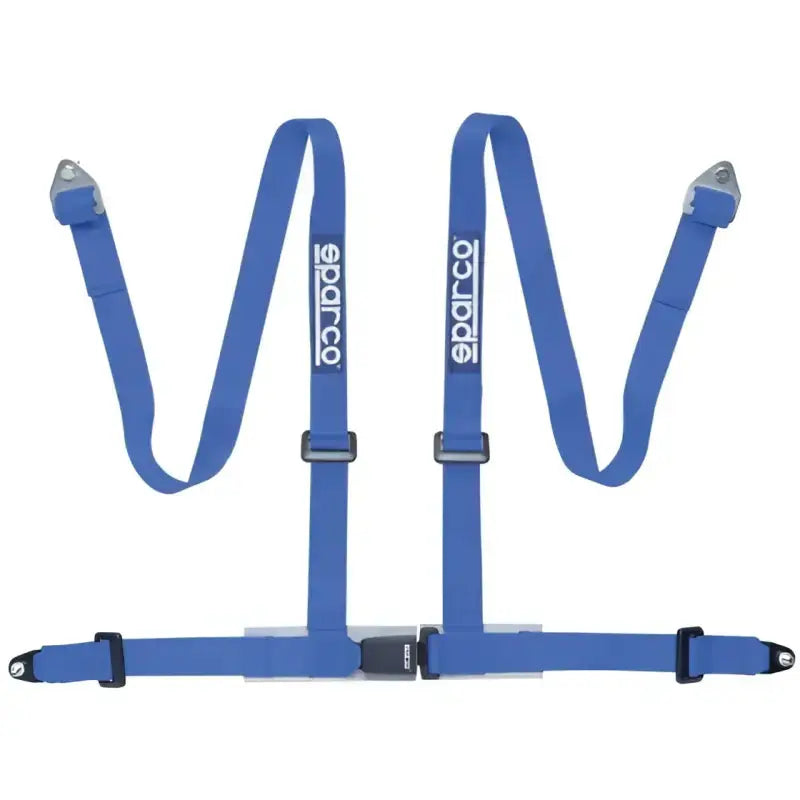 Zwart Sparco veiligheidsgordel met metalen gespen en wit logo, geschikt voor raceauto’s. Robuust materiaal voor hoge prestaties en veiligheid tijdens autosport.