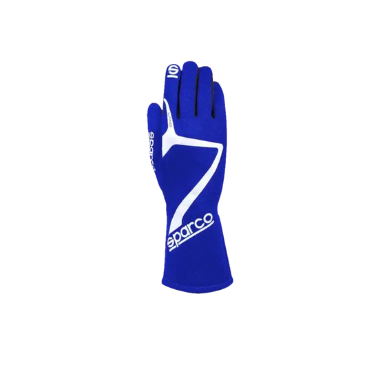 Blauwe Sparco racehandschoen met witte logo’s en gestreepte details, gemaakt van flexibel materiaal voor optimale grip. Geschikt voor motorsport en racen, met zichtbare merkidentiteit en sportieve design.