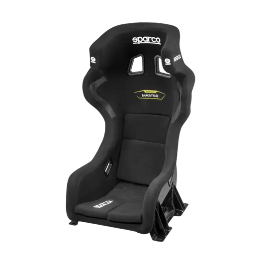 Zwart Sparco Master racestoel met geïntegreerde hoofdsteun en mesh details, speciaal ontworpen voor raceauto’s. Gebruik in motorsport of racevoertuigen voor optimale veiligheid en comfort.