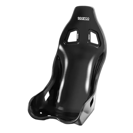 Een zwarte Sparco racestoel met glanzend oppervlak en zichtbare ventilatieopeningen, speciaal ontworpen voor raceauto’s en motorsport. Perfect voor sportwagens en racevoertuigen waar optimale houding en veiligheid essentieel zijn.