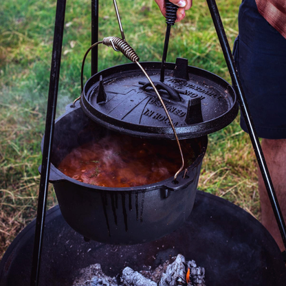 Comnox - The Windmill Dutch Oven 9 quarts Met Pootjes - Ruime buitenkookpan - 6-9 personen - Gietijzer - Stabiliteit met pootjes