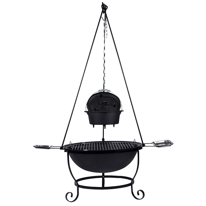 Zwarte hangende barbecue met grill en kookpan, voor buitenkeuken. Met decoratieve pootjes en metalen schepen, geschikt voor barbecuefeesten.