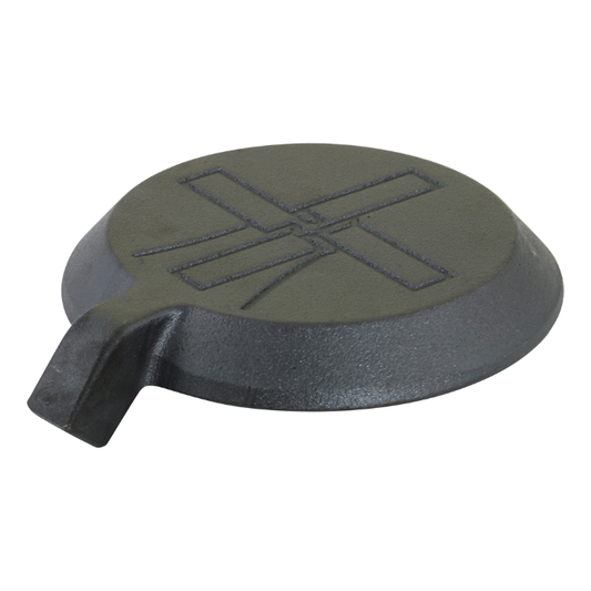 Zwarte snapback cap met verstelbare band en merklabel