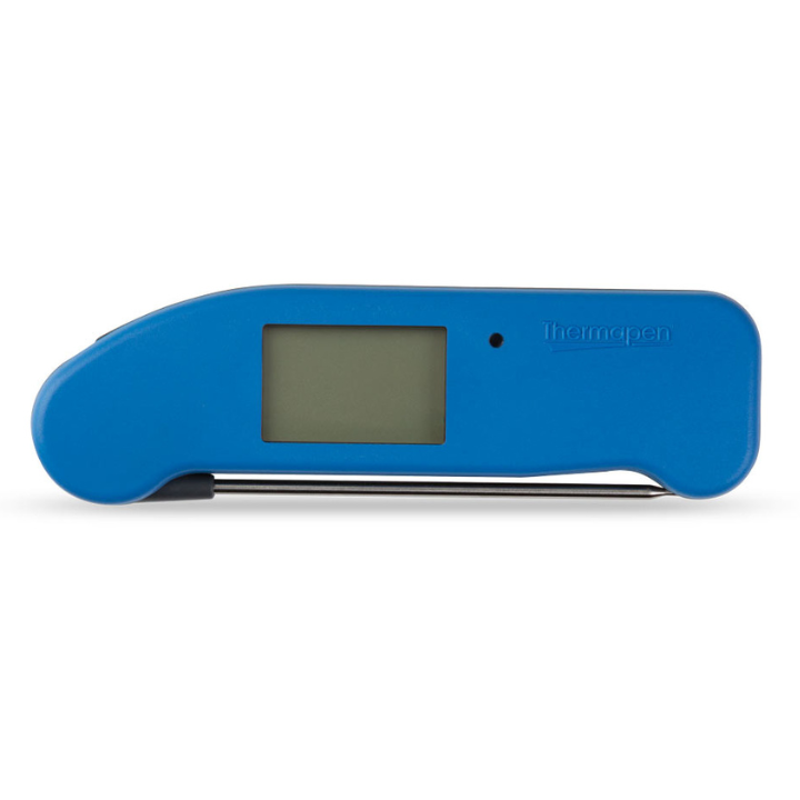 Blauwe Thermometer met digitale display die 25,9°C toont, voorzien van een metalen meetstok. Geschikt voor kook- en grilltoepassingen, met duidelijke leesbare cijfers.