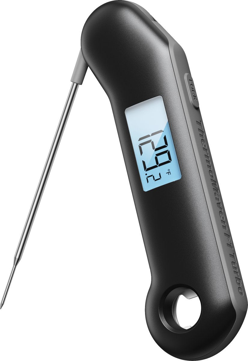 Zwart digitale Thermomaten FT Turbo met zichtbare temperatuurweergave en metalen meetstift, geschikt voor precisieke temperatuurmeting bij koken en bakken.