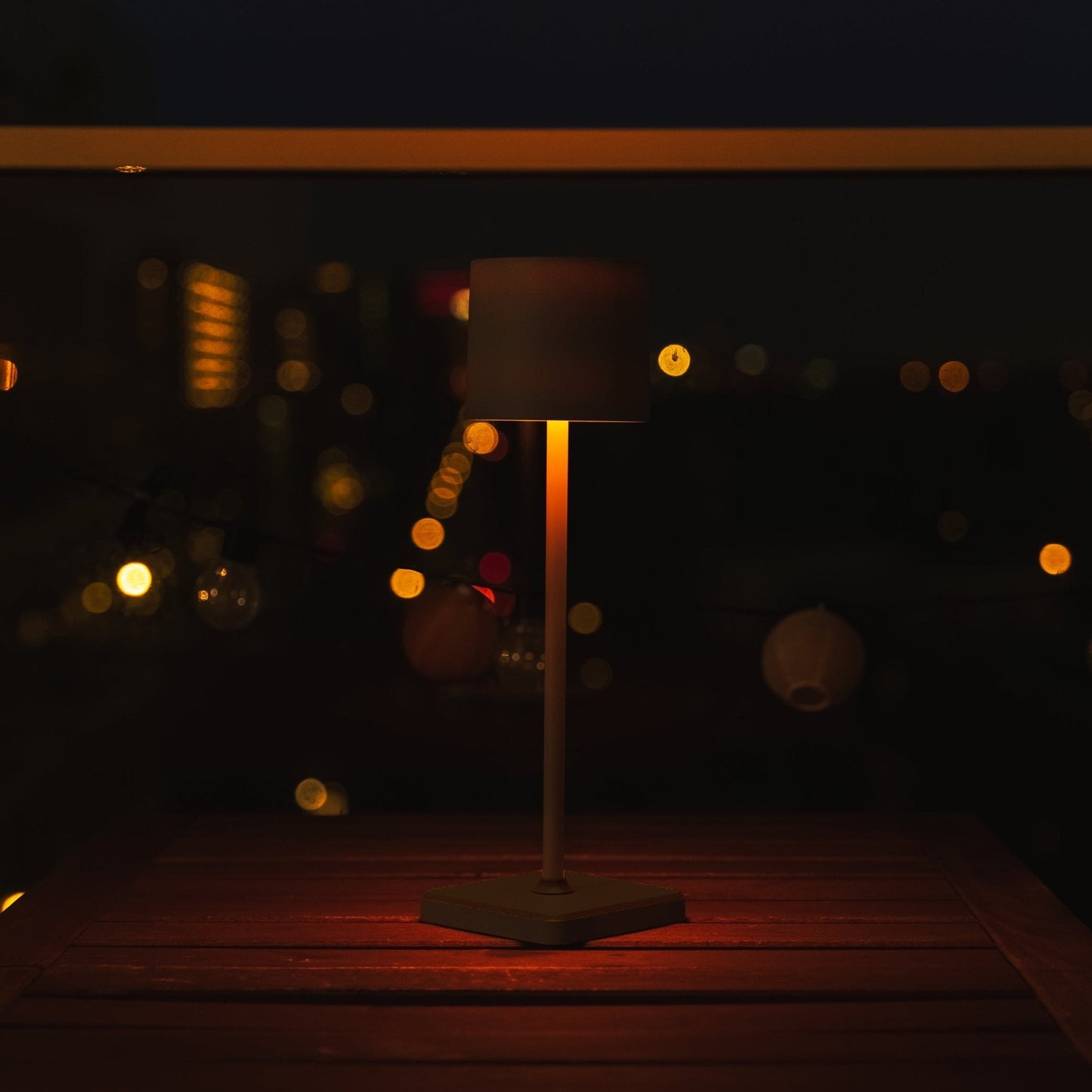 LED's Light Oplaadbare LED Tafellamp - Dimbaar via aanraking - Binnen en buiten - Zwart