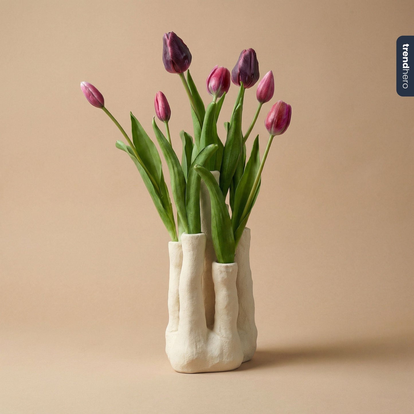 Coral flower holder – Ecru – Multi-spout vase