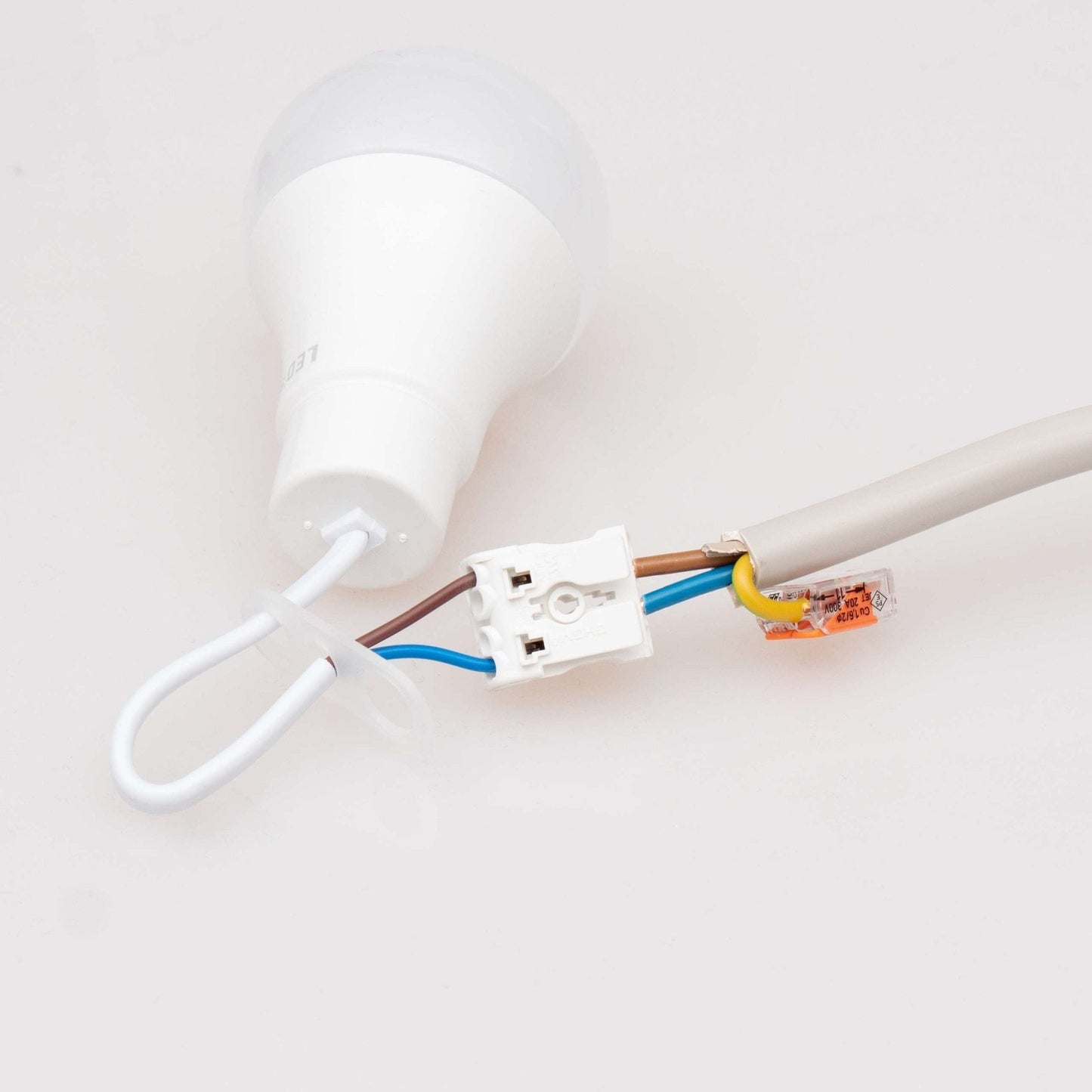 Verhuisfitting E27 met LED Lamp - Extra krachtig licht - 1055 lumen - Lampfitting
