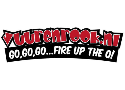 Bruine houten vuurstarters in verpakking, geschikt voor barbecue en open haard. FSC-goedgekeurd en milieuvriendelijk, met duidelijke instructies voor gebruik.