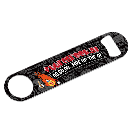 Zwarte snapback cap met verstelbare band en merklabel