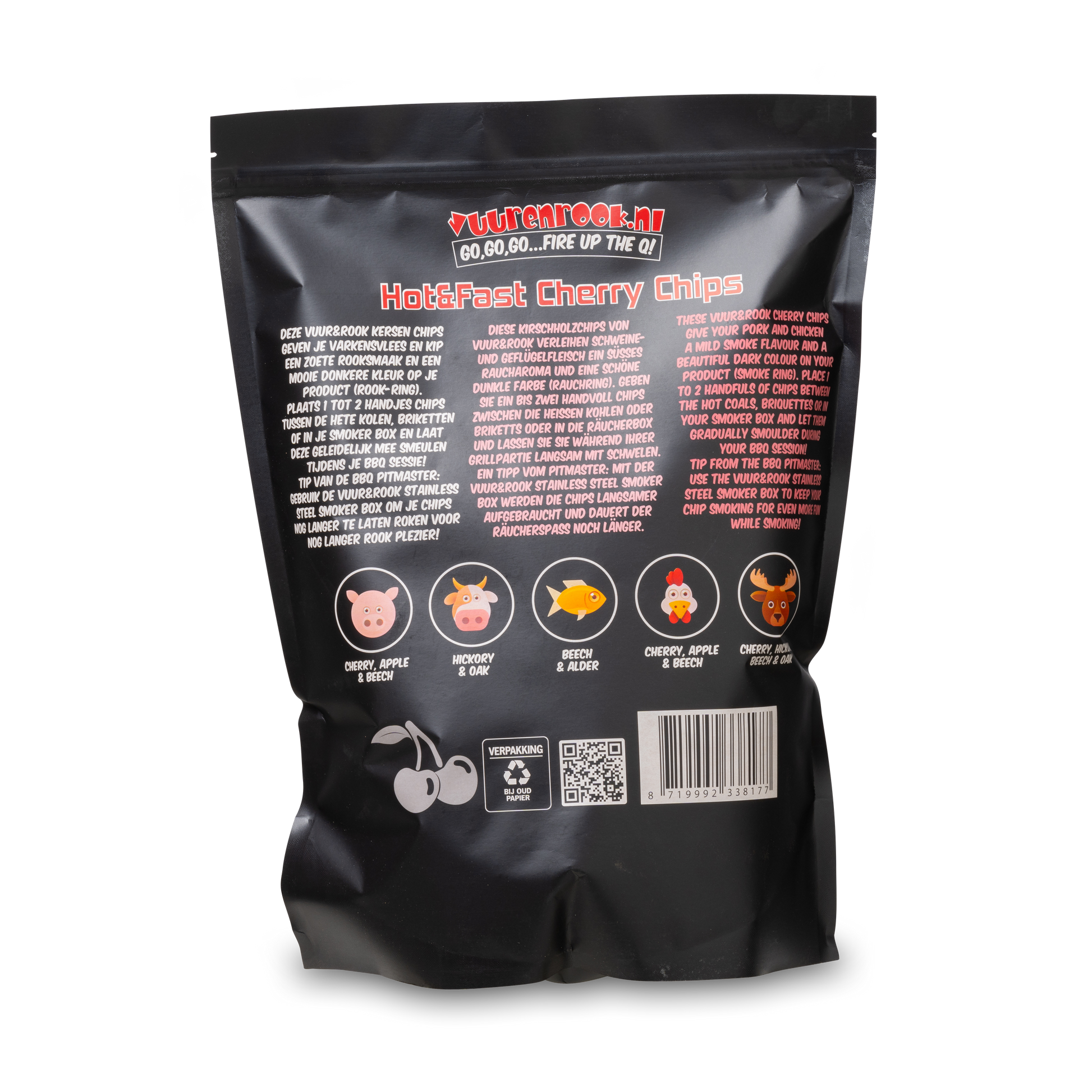 Een zwarte verpakking met transparante voorkant bevat 1,5 kg houtskool van beuk, geschikt voor grillen en barbecueën. De verpakking draagt het merklogo en de tekst 'Hot&Fast Beech Chips'.