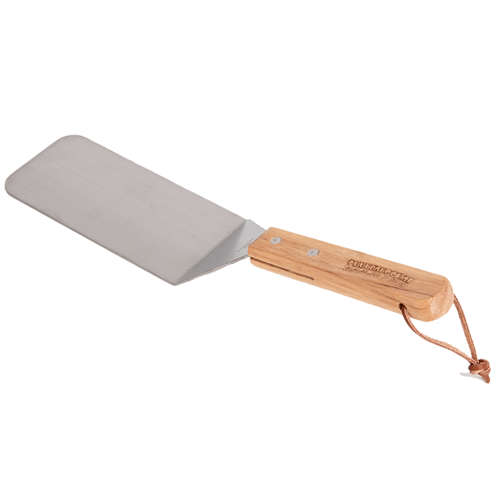 Stainless steel burger flipper met houten handvat, voorzien van een gladde, reflecterende steelplaat. Geschikt voor grillen en koken, met duidelijke merknaam op verpakking.