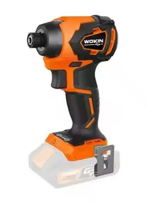 Een oranje en zwarte Wokin draadloze schroefmachine met zichtbare batterij en accuhouder, geschikt voor professioneel gebruik in de bouw of houtbewerking.