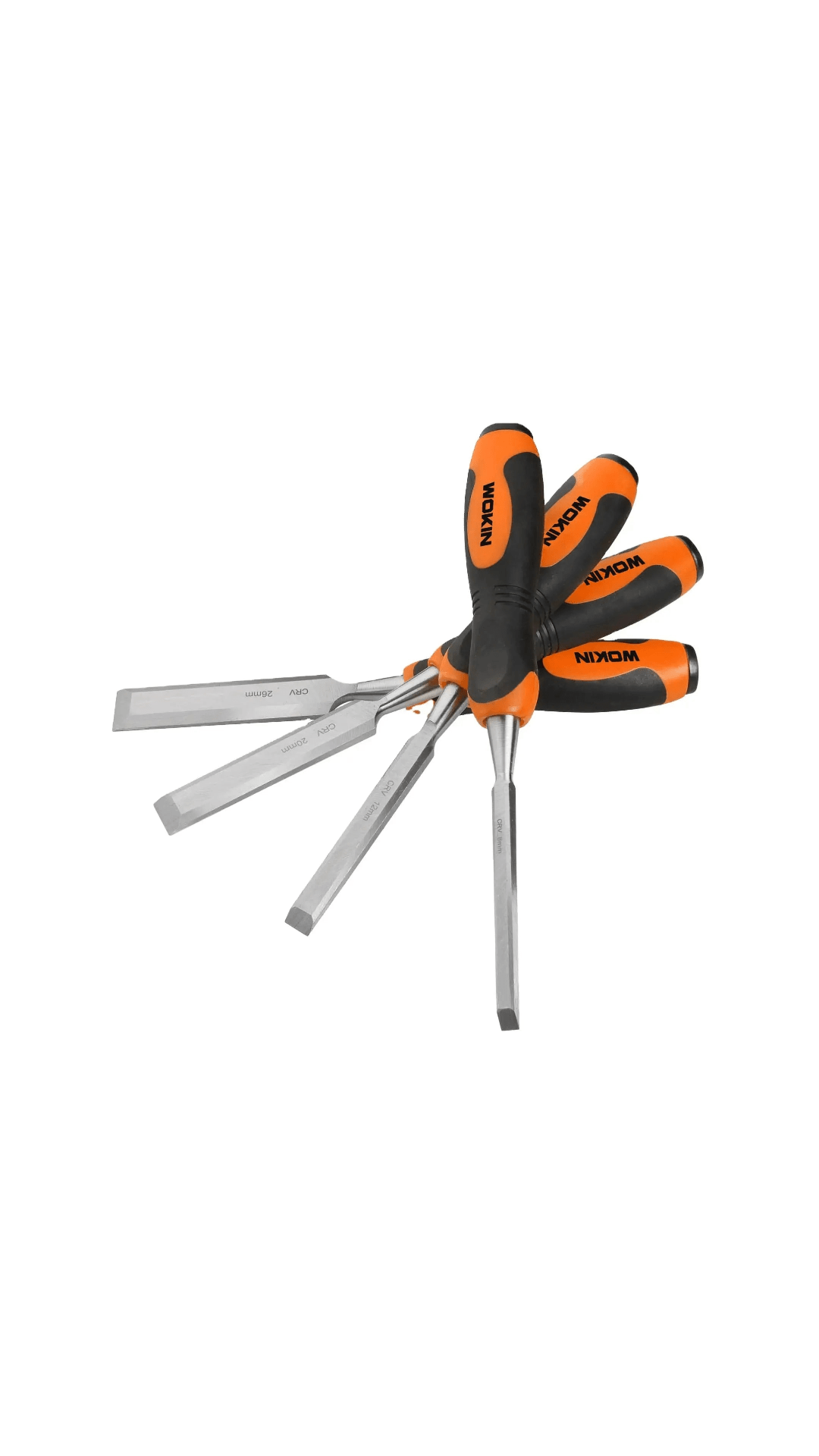 Een set van vier Wokin hakbijlen met oranje en zwarte handvatten en zilverkleurige snijbladen, geschikt voor houtbewerking en precisie in het houtbewerkingsvak.